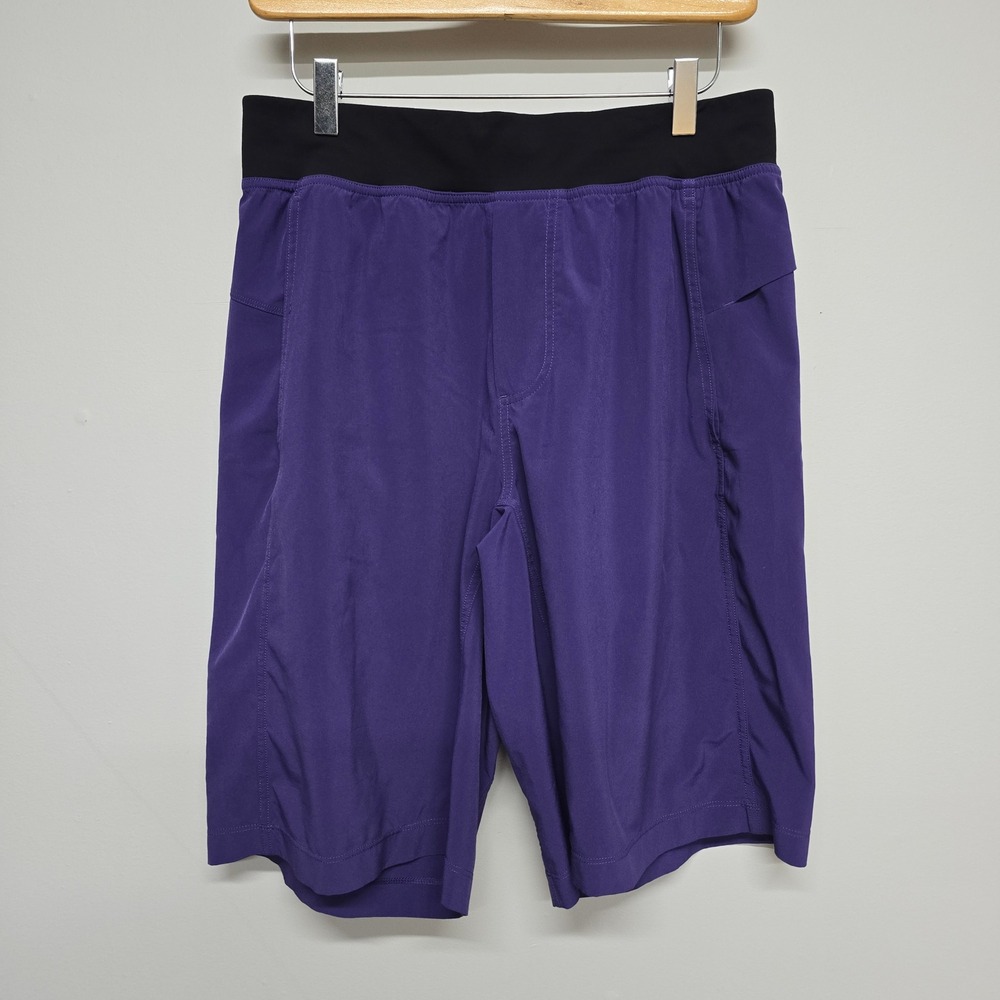 Lululemon Shorts Mens Medium Purple Athletic Activewear Outdoors